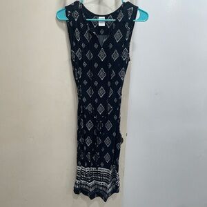 Chic Black and White Patterned Midi Dress